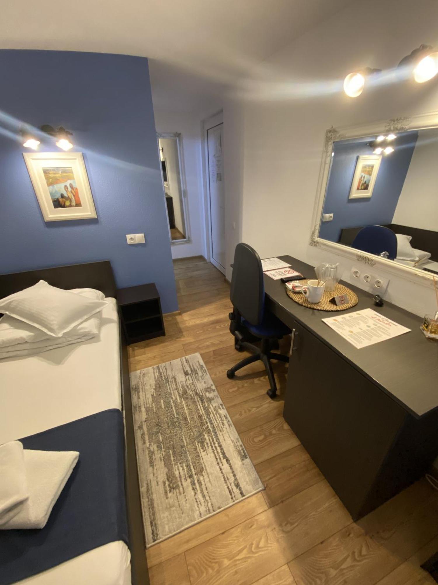 Pensiunea Pictorilor Bed & Breakfast Baia Mare